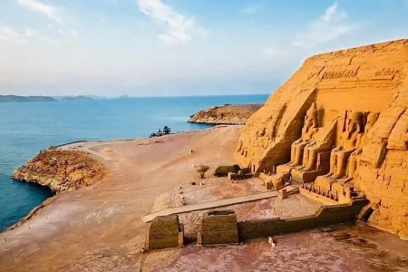 Day Tour to Abu Simbel from Cairo by Plane